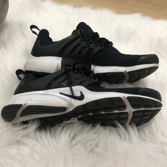 NikePrestos - Picture 2 of 4